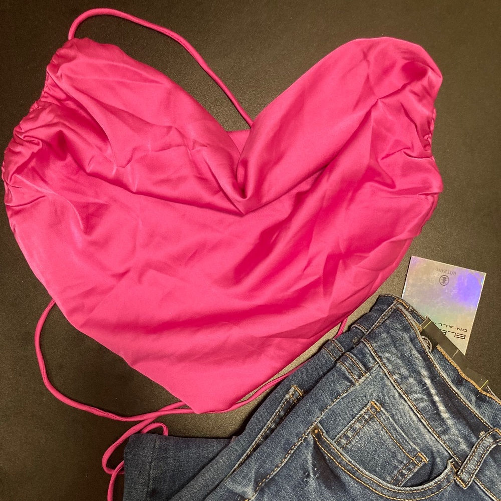 Halter top - Picture 6 of 6